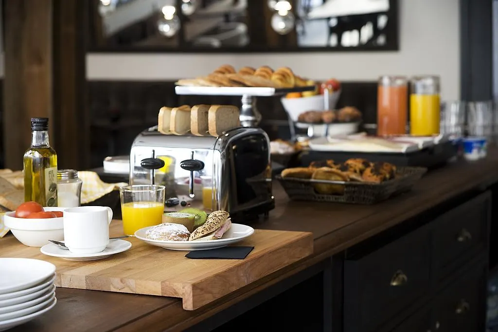 ***  Praktik Vinoteca Hotel Barcelona Spain