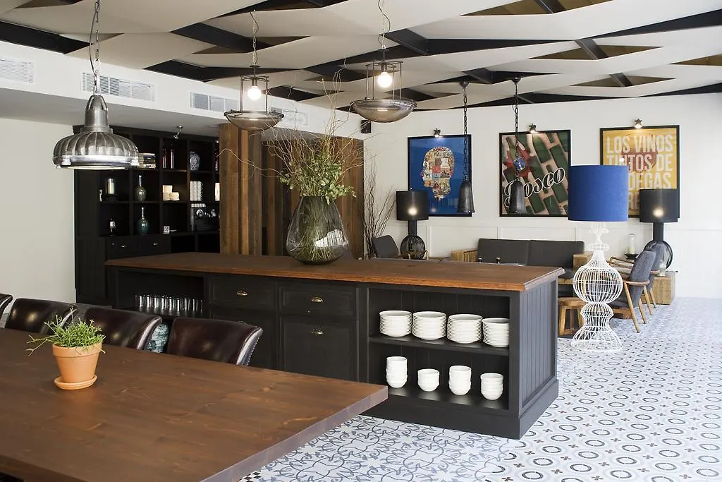 Praktik Vinoteca Hotel Barcelona