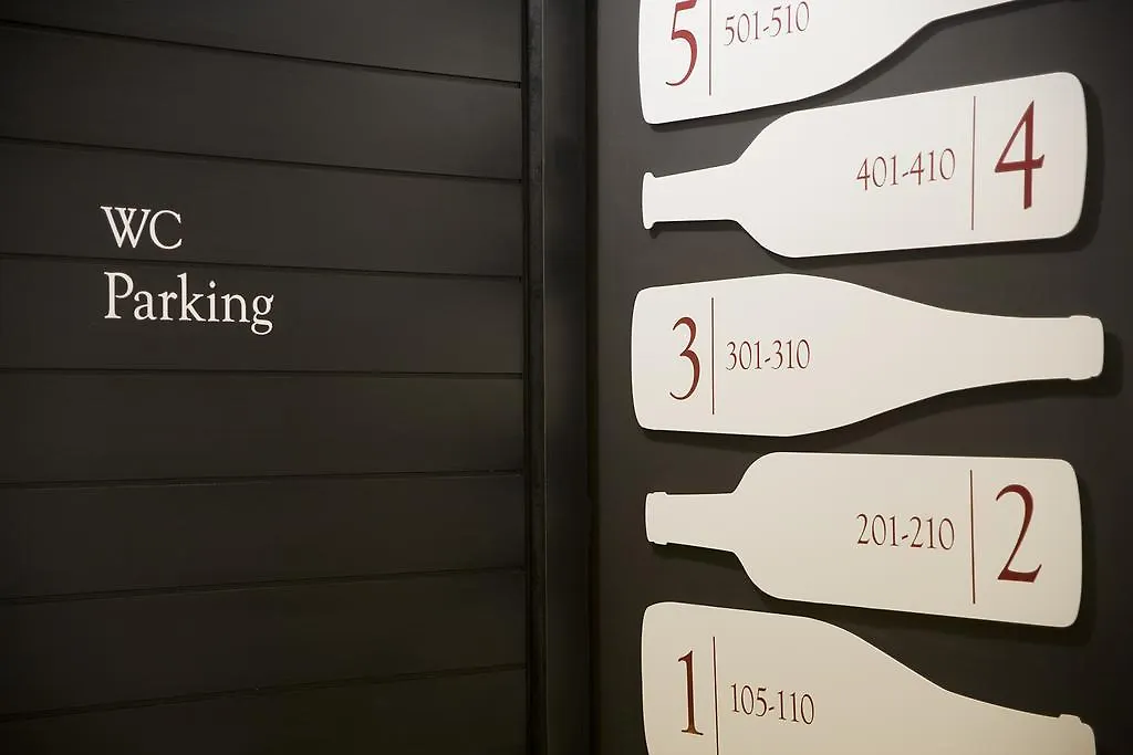 Praktik Vinoteca Hotel Barcelona