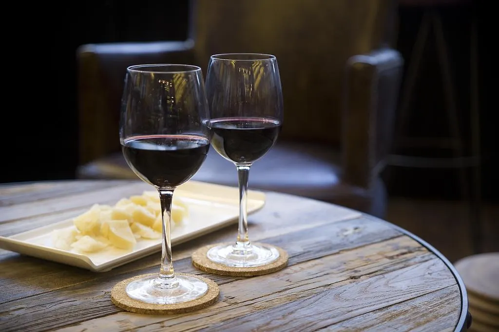 Hotel Praktik Vinoteca Barcelona