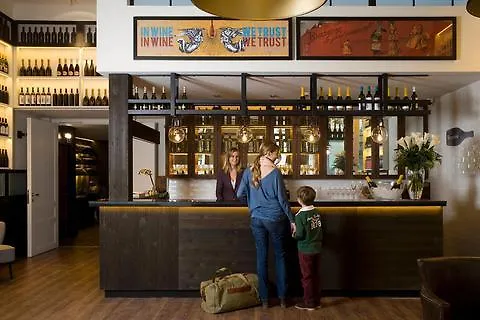 Hotel Praktik Vinoteca Barcelona Hiszpania